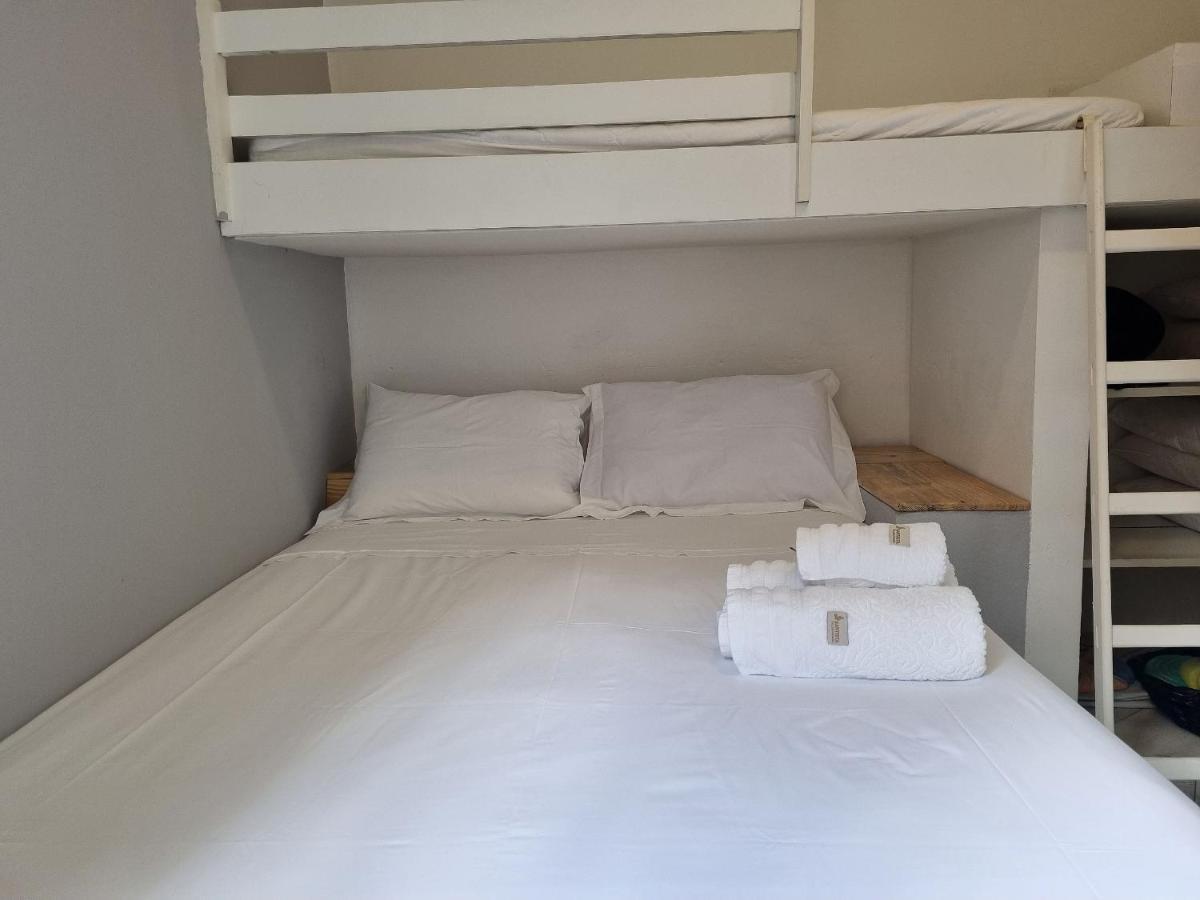 Casas Com Jacuzzi E Churrasqueira A 500 Metros Da Praia Do Pereque Na איליה-בלה מראה חיצוני תמונה