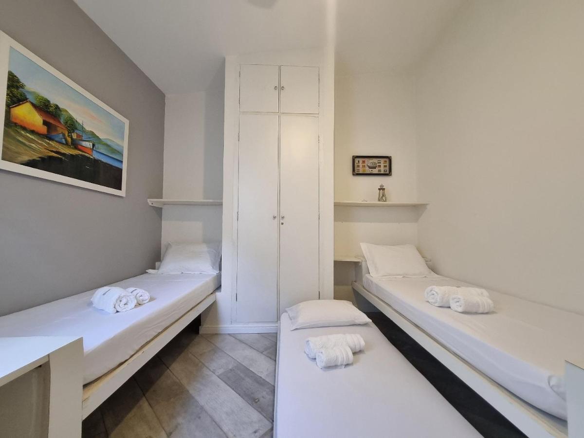 Casas Com Jacuzzi E Churrasqueira A 500 Metros Da Praia Do Pereque Na איליה-בלה מראה חיצוני תמונה
